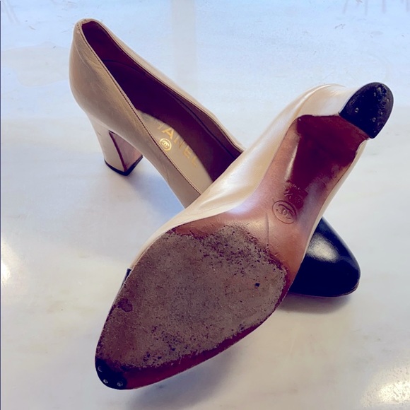 CLASSIC VINTAGE CHANEL SPECTATORS - 37.5 - Picture 2 of 15